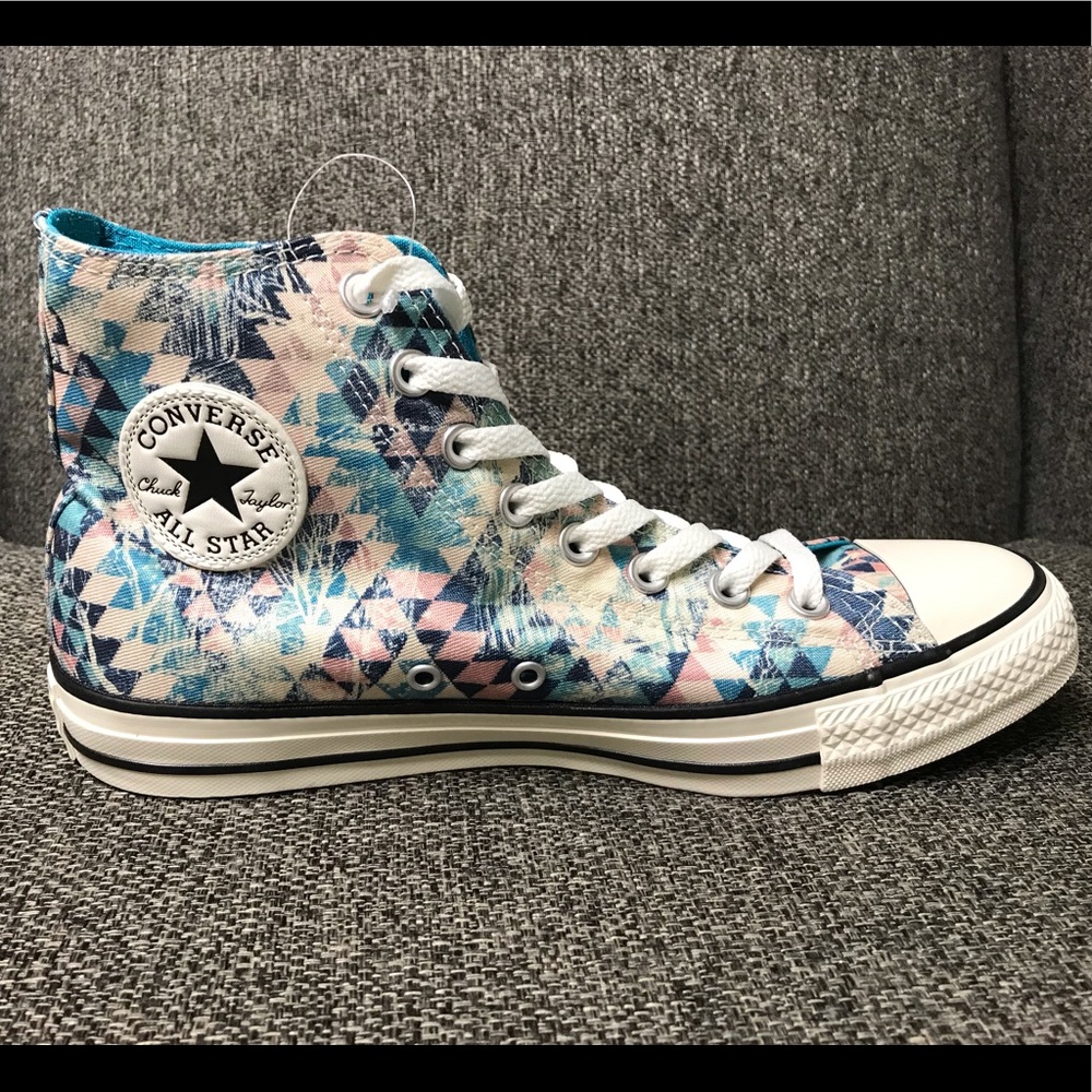 Converse High Top Women’s